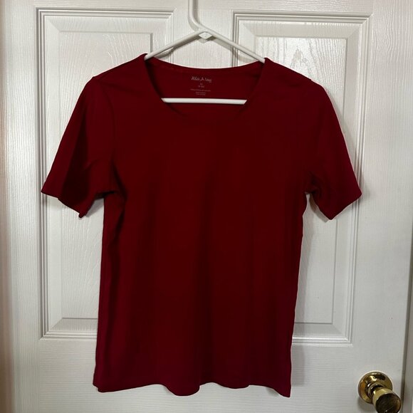 White and Stag Red Summer Top - Picture 1 of 6